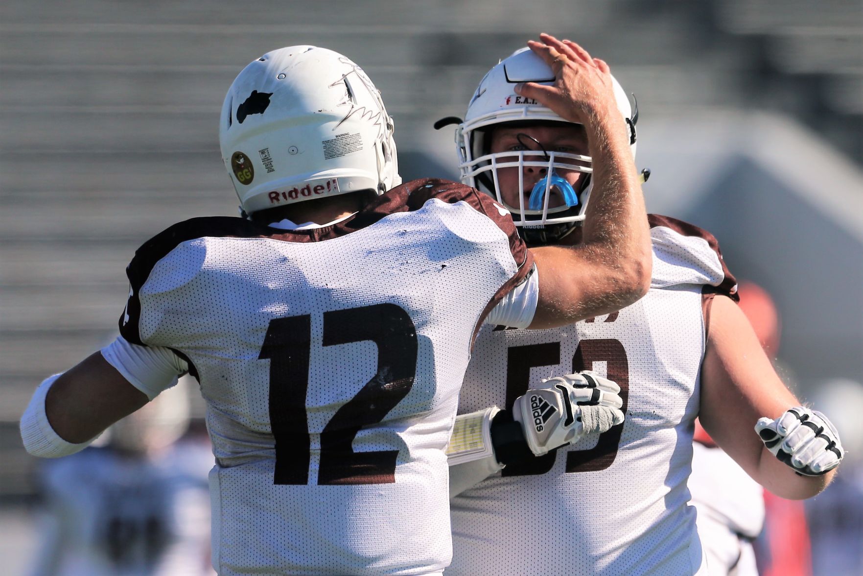 102321-qc-spt-ambrose fball17.jpg